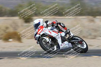 media/Nov-01-2025-CVMA (Sat) [[fc0f7531b8]]/Race 7-Formula Twins-Formula 40 UL/